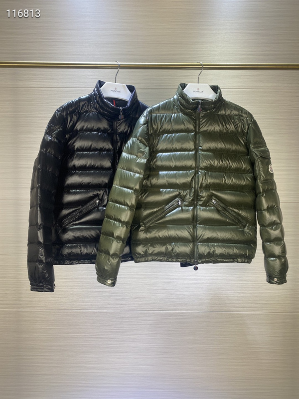 Moncler sz1-5 26yr04
